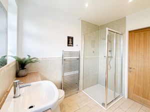 Photo 17- click for photo gallery